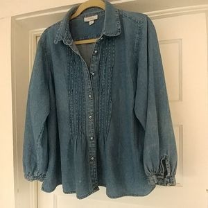 dressbarn woman - denim shirt